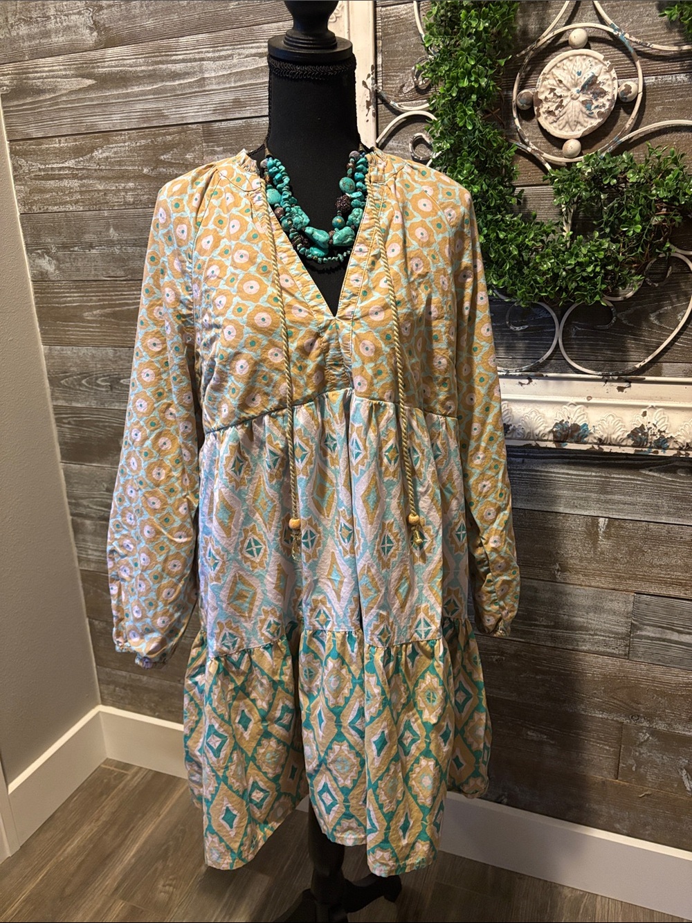 Jessica Simpson (Size XL) Boho Tiered V-Neck Tunic Dress - 100% Cotton